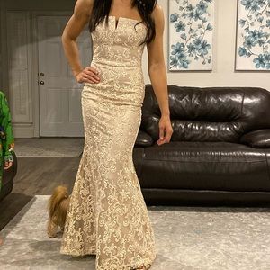 Vince camuto champagne formal dress